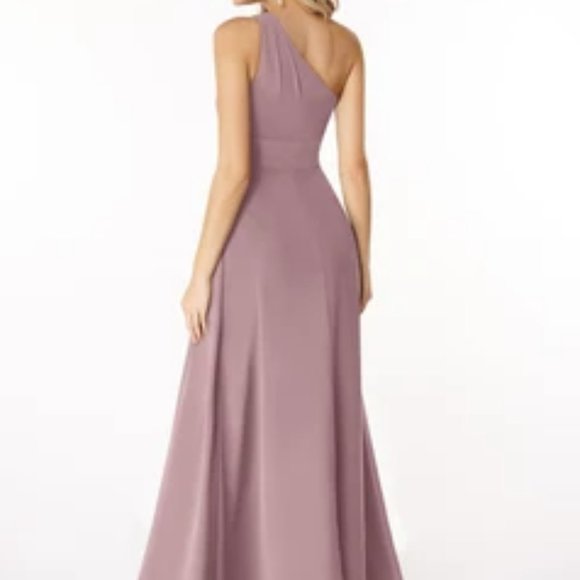 Floor-Length gown in Dusty Rose - Picture 2 of 8